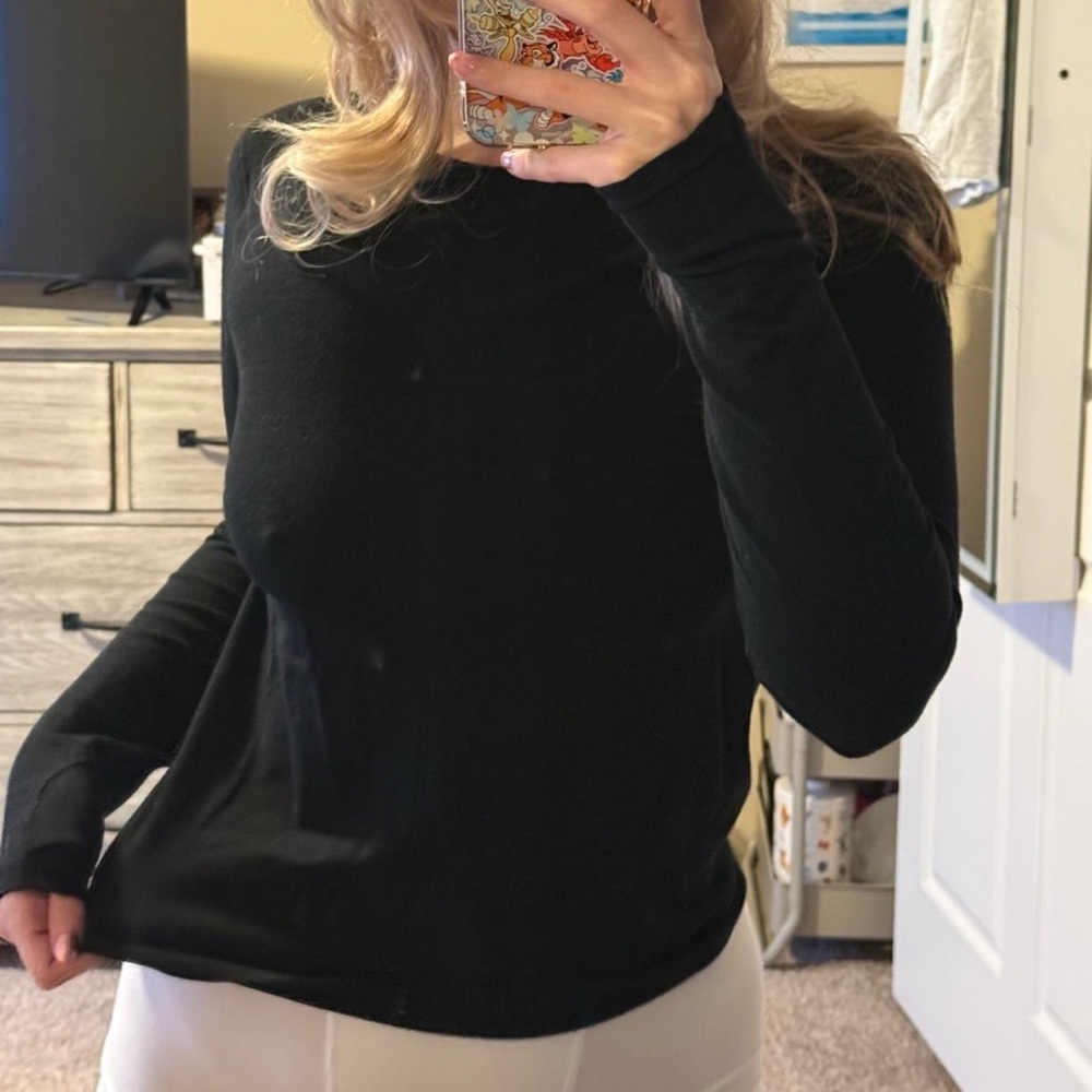Athleta Women’s Black Lightweight Fitted Long Sleeve Sz. M